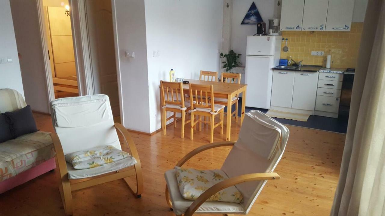 Apartment Vana Stomorska Exterior foto